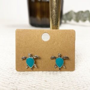 NEW Sea Turtle stud Earrings Painted Turquoise color  Silver color Boutique